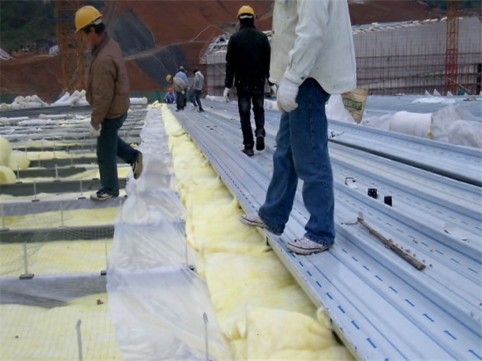 昌吉安吉县体育馆网架